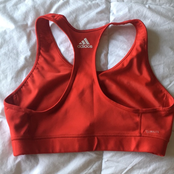 Adidas sports bra size medium - Red - Picture 3 of 3